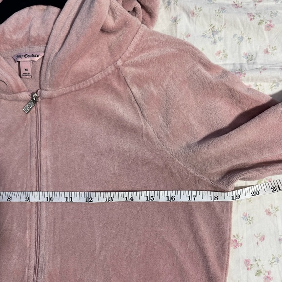 Juicy Couture Pink Velour Zip Hoodie Size M Y2K Rhinestone Bling front pockets - Picture 7 of 10